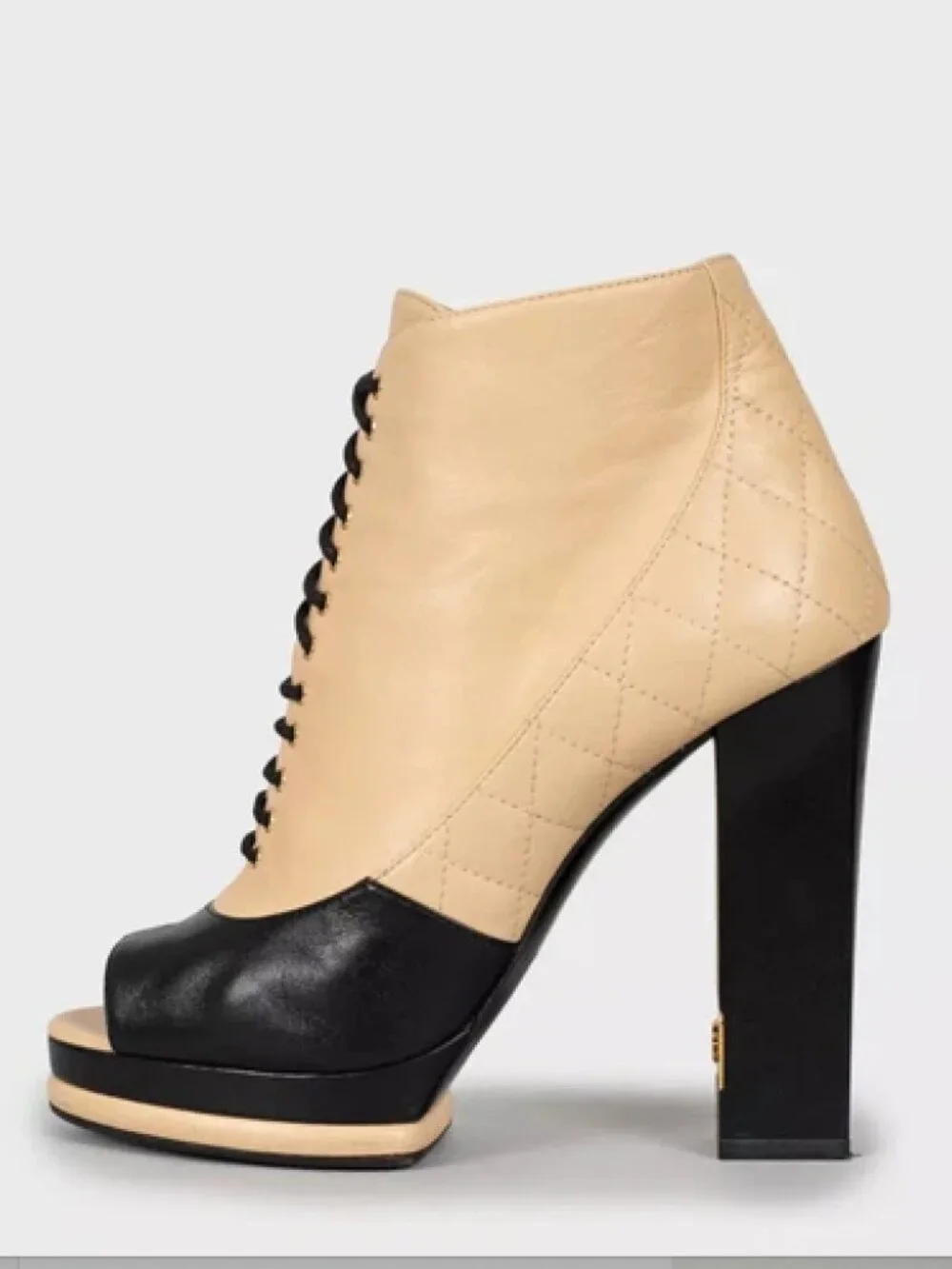 New Chanel Leather Boots Quilted Leather Lace-up Open Boots SZ 36EU
